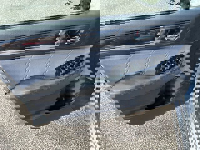 Used 2017 Subaru Legacy 2.5i Sport image 13