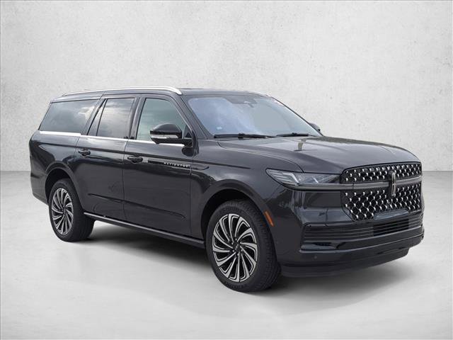 Used 2025 Lincoln Navigator L Black Label image 3