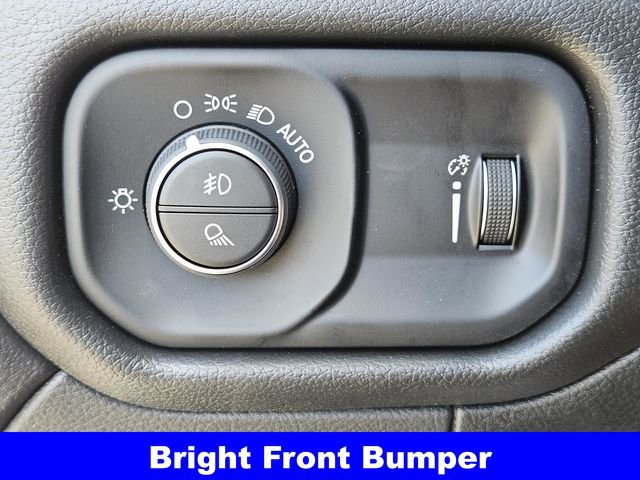 New 2025 RAM 2500 Tradesman w/ Chrome Appearance Group AWD/4WD image 18