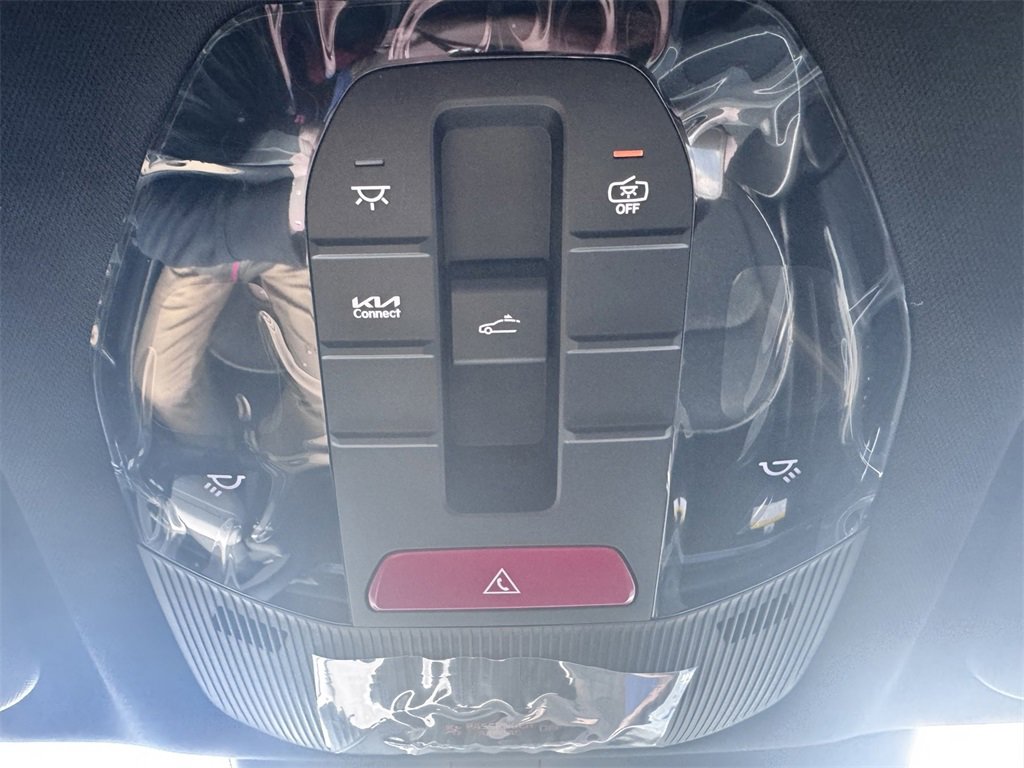 New 2025 Kia K4 GT-Line image 21