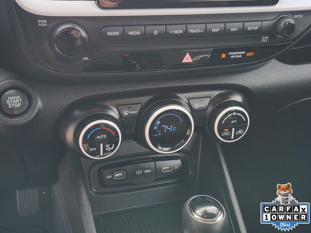 Used 2022 Hyundai Venue Limited w/ Cargo Package image 24