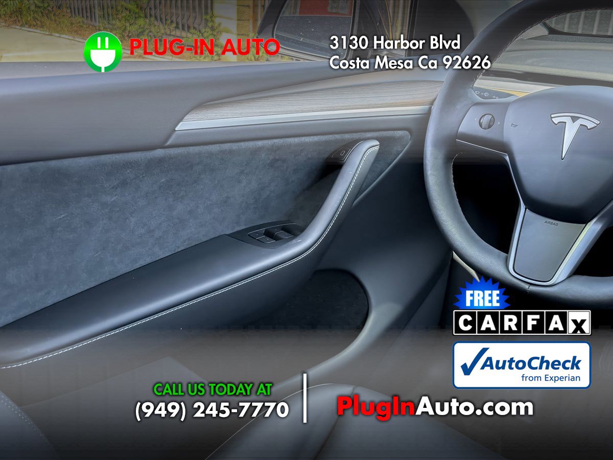 Used 2024 Tesla Model Y Long Range AWD/4WD image 16