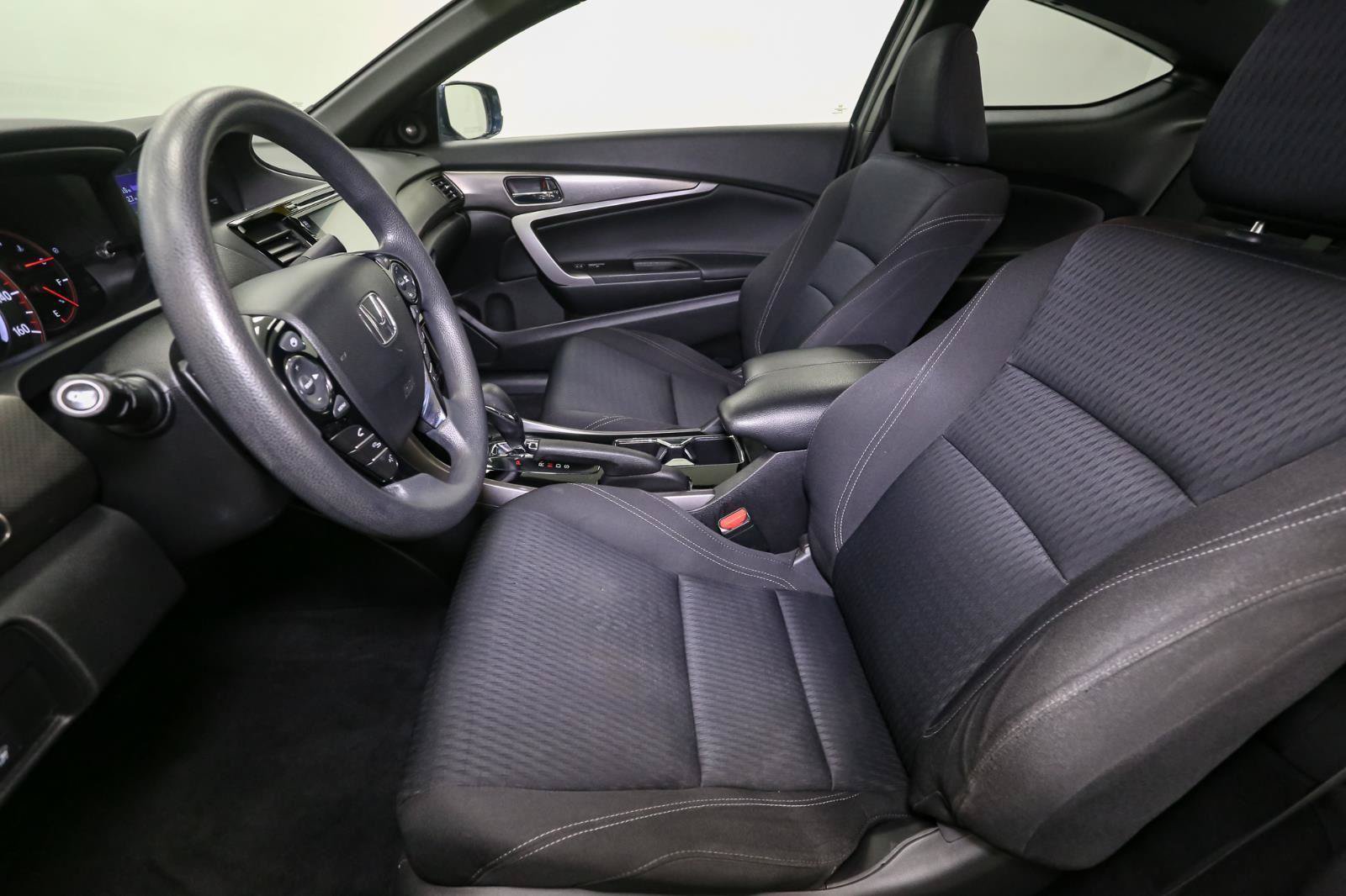 Used 2016 Honda Accord EX image 42
