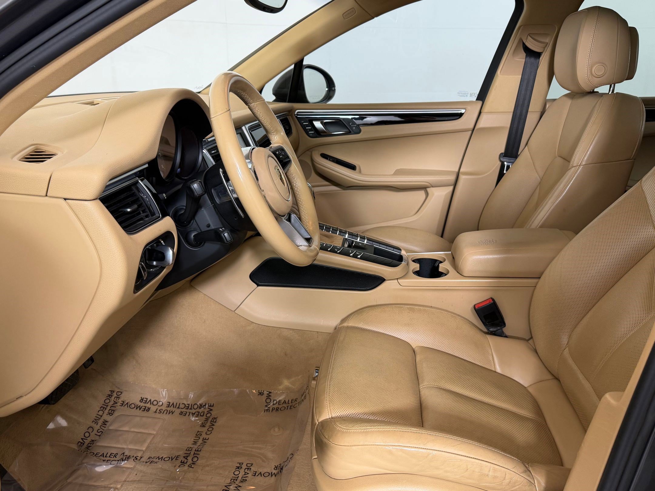 Used 2016 Porsche Macan S AWD/4WD image 5