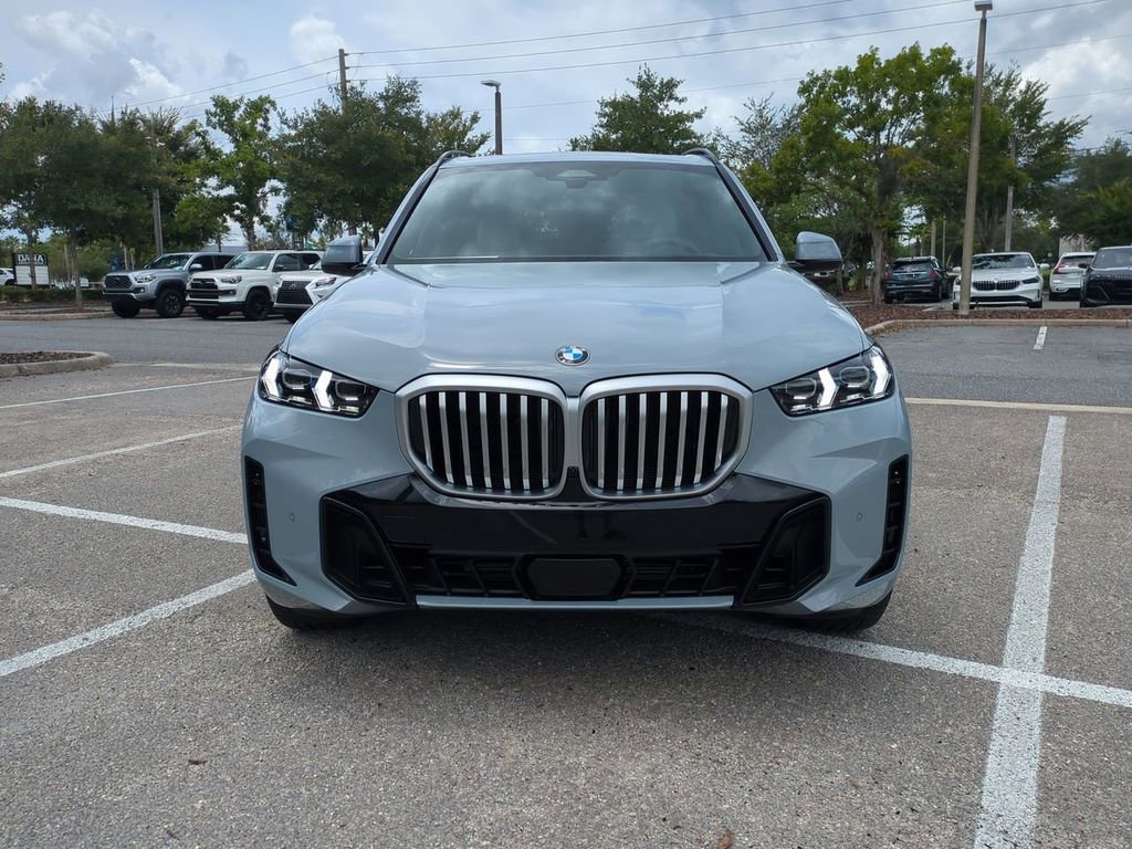New 2026 BMW X5 xDrive40i w/ Executive Package image 9