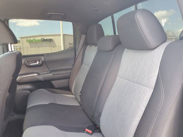 Used 2021 Toyota Tacoma TRD Sport w/ Technology Package image 10