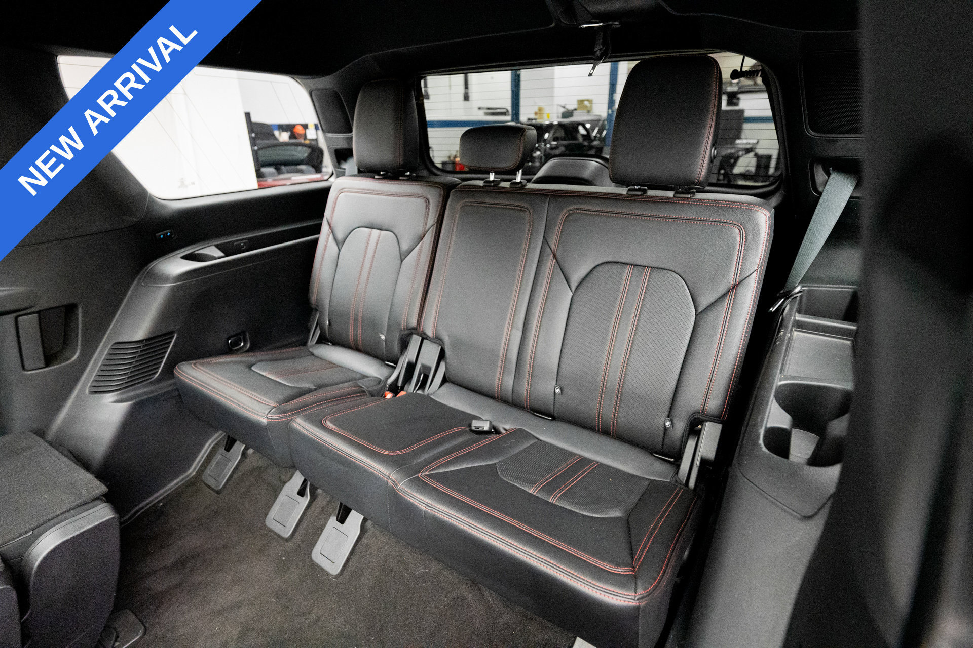Used 2021 Ford Expedition Limited AWD/4WD image 18