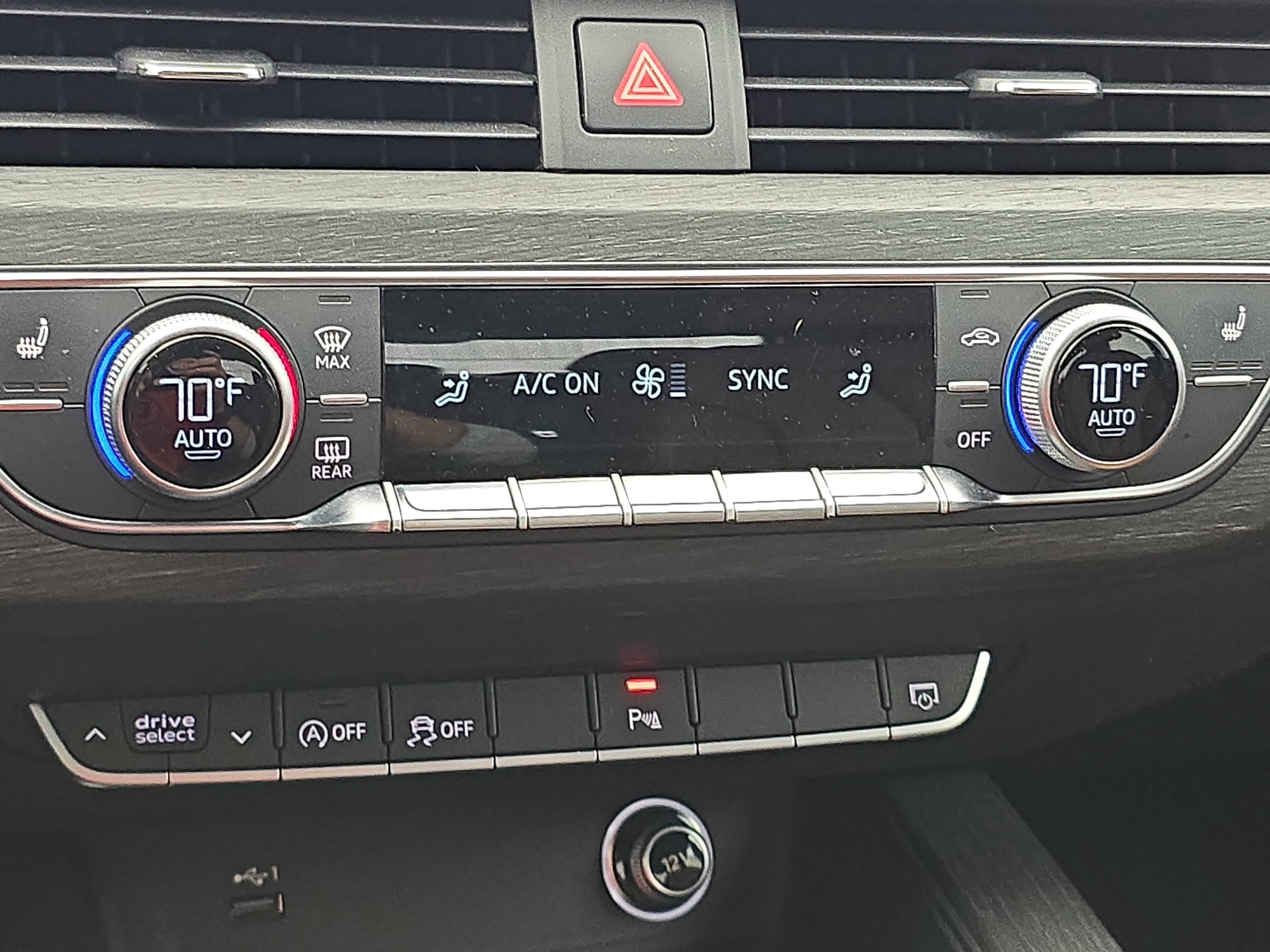 Used 2019 Audi A4 2.0T Premium Plus w/ Premium Plus Package AWD/4WD image 23