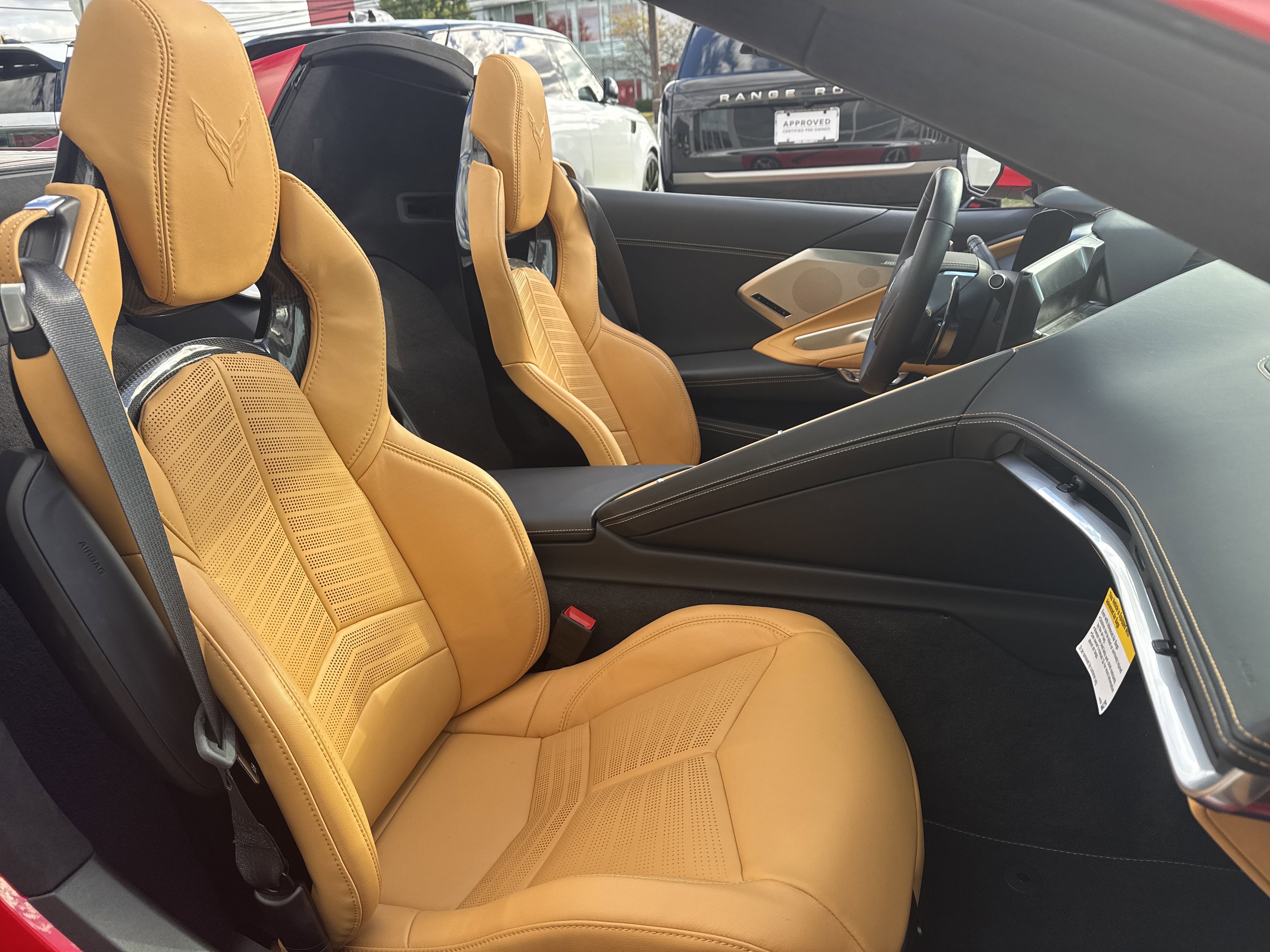 Used 2024 Chevrolet Corvette Stingray Premium Conv image 2