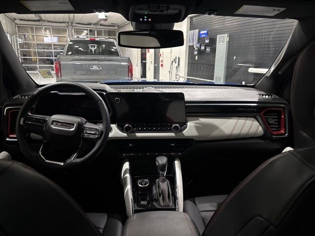 Used 2024 GMC Canyon AT4X w/ AT4X AEV Edition image 30