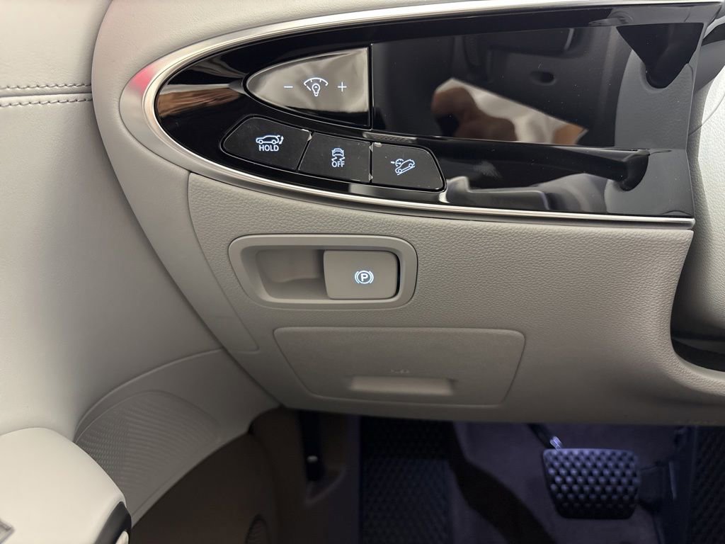 New 2026 Genesis GV70 2.5T Advanced AWD/4WD image 38