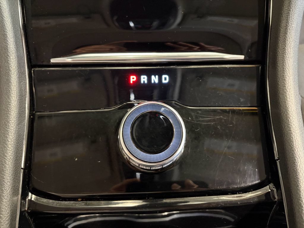 Used 2023 Jeep Grand Cherokee Laredo w/ Luxury Tech Group I AWD/4WD image 24