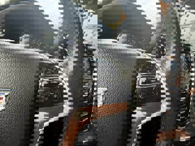 Used 2018 Cadillac Escalade Luxury image 24