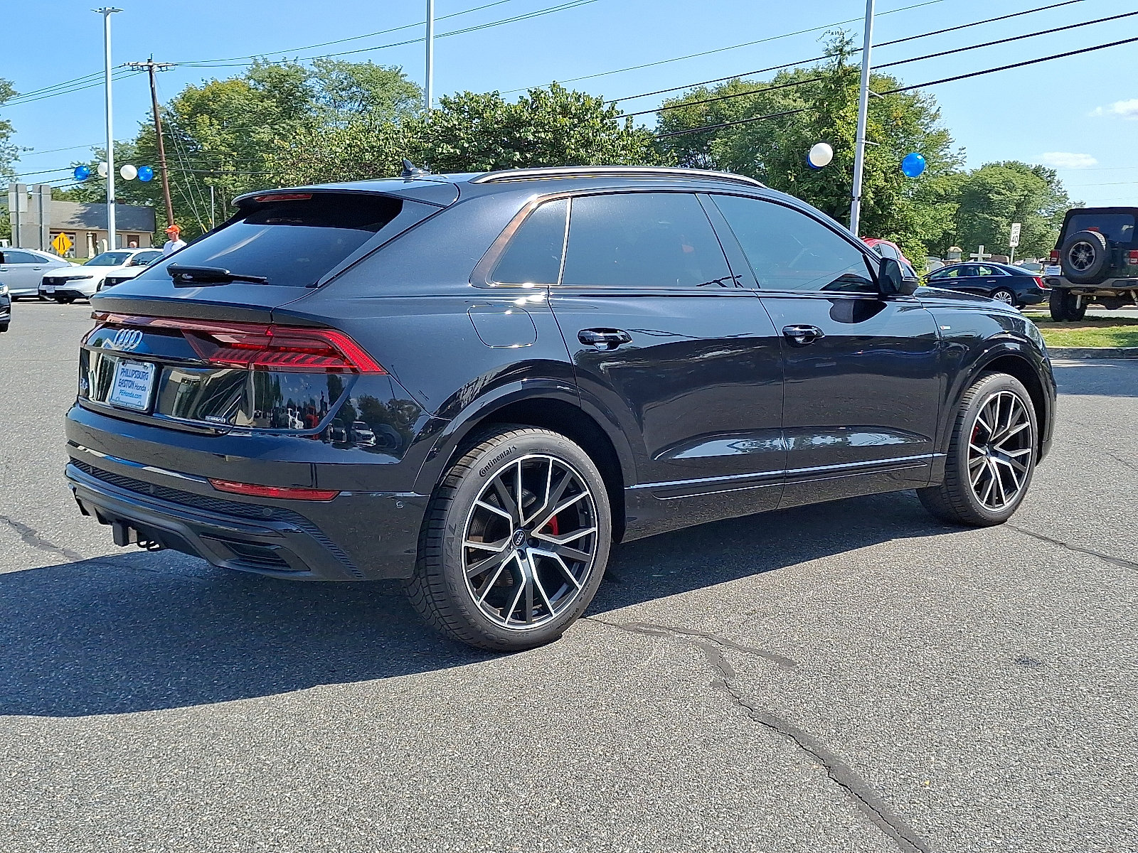 Used 2019 Audi Q8 Premium Plus w/ Premium Plus image 6