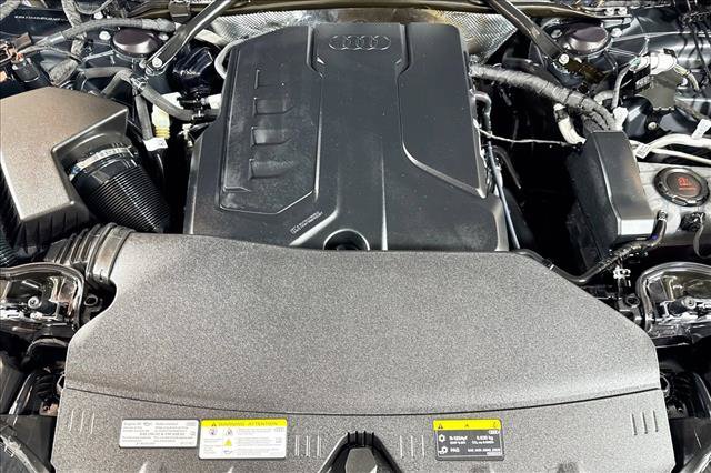 Used 2025 Audi Q5 Premium AWD/4WD image 27