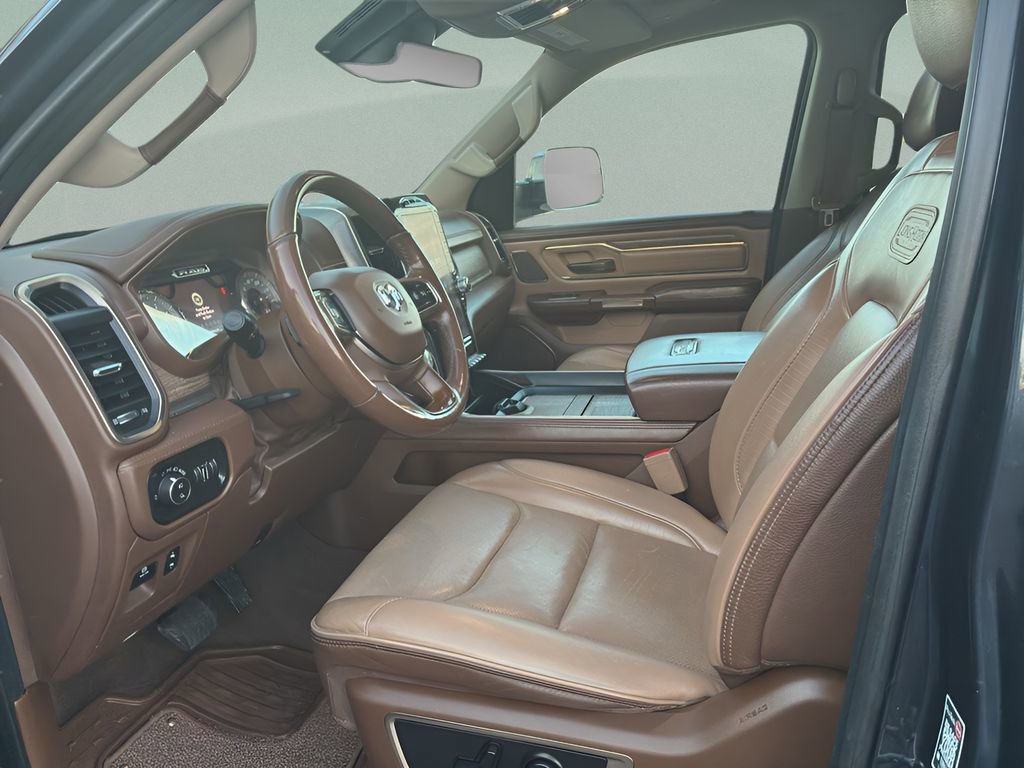 Used 2019 RAM 1500 Laramie Longhorn image 14