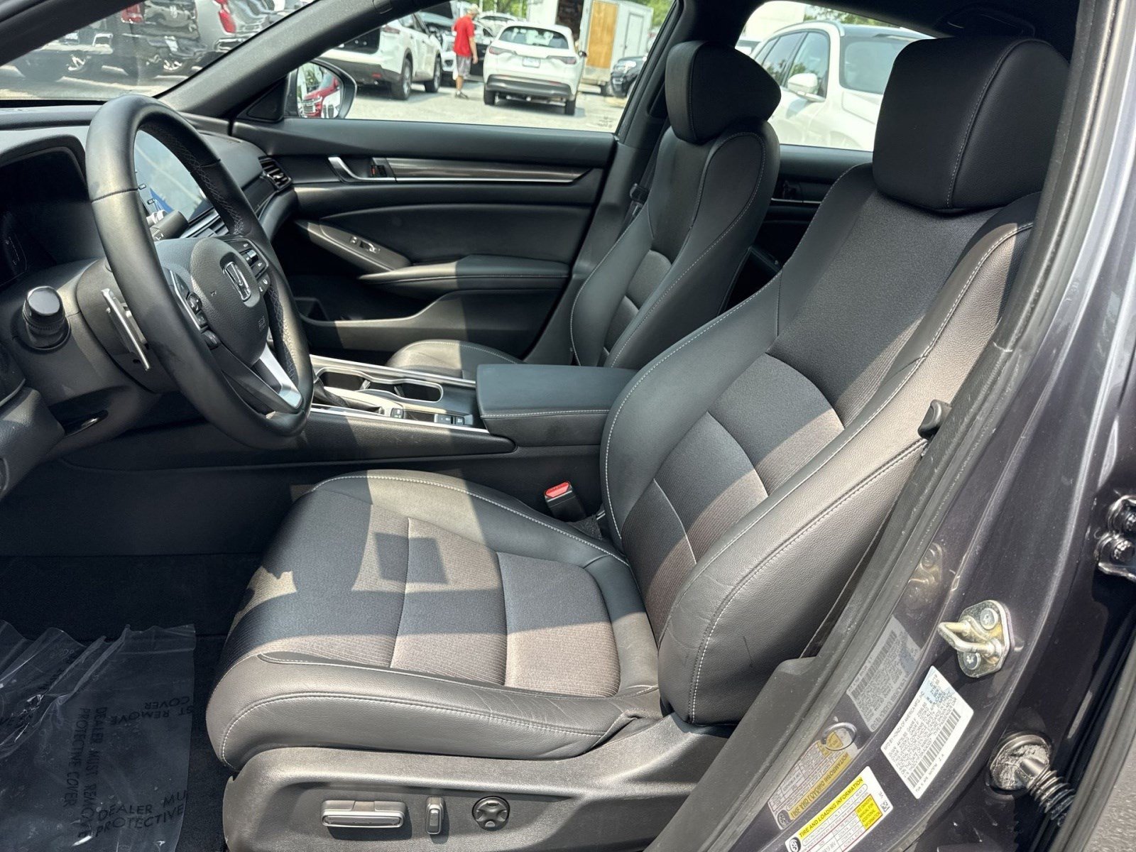 Used 2019 Honda Accord Sport image 21