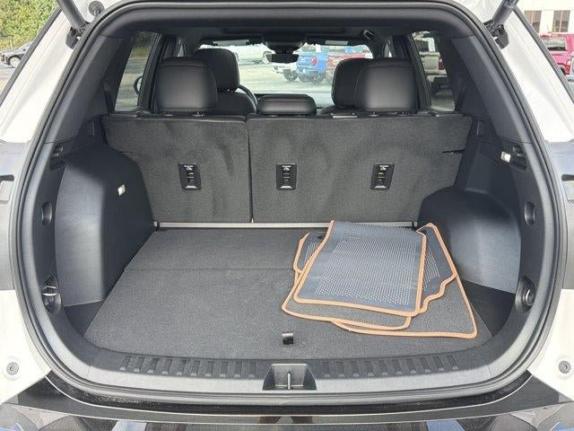 New 2026 GMC Terrain AT4 w/ Technology Package II AWD/4WD image 15