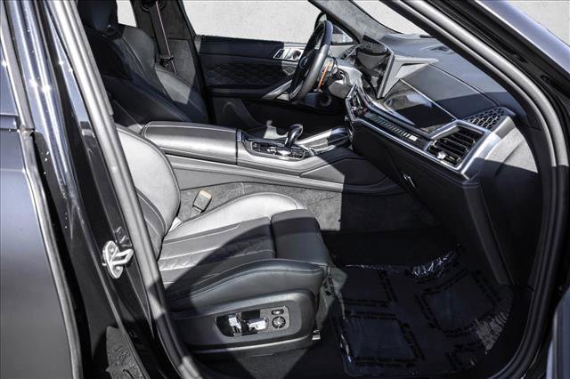 Used 2026 BMW X6 M Competition image 27