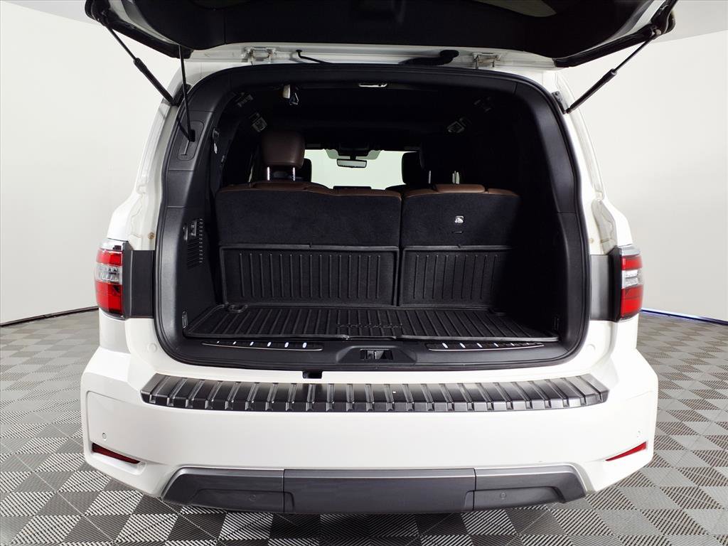 Used 2023 Nissan Armada Platinum w/ Captain's Chairs Package image 8