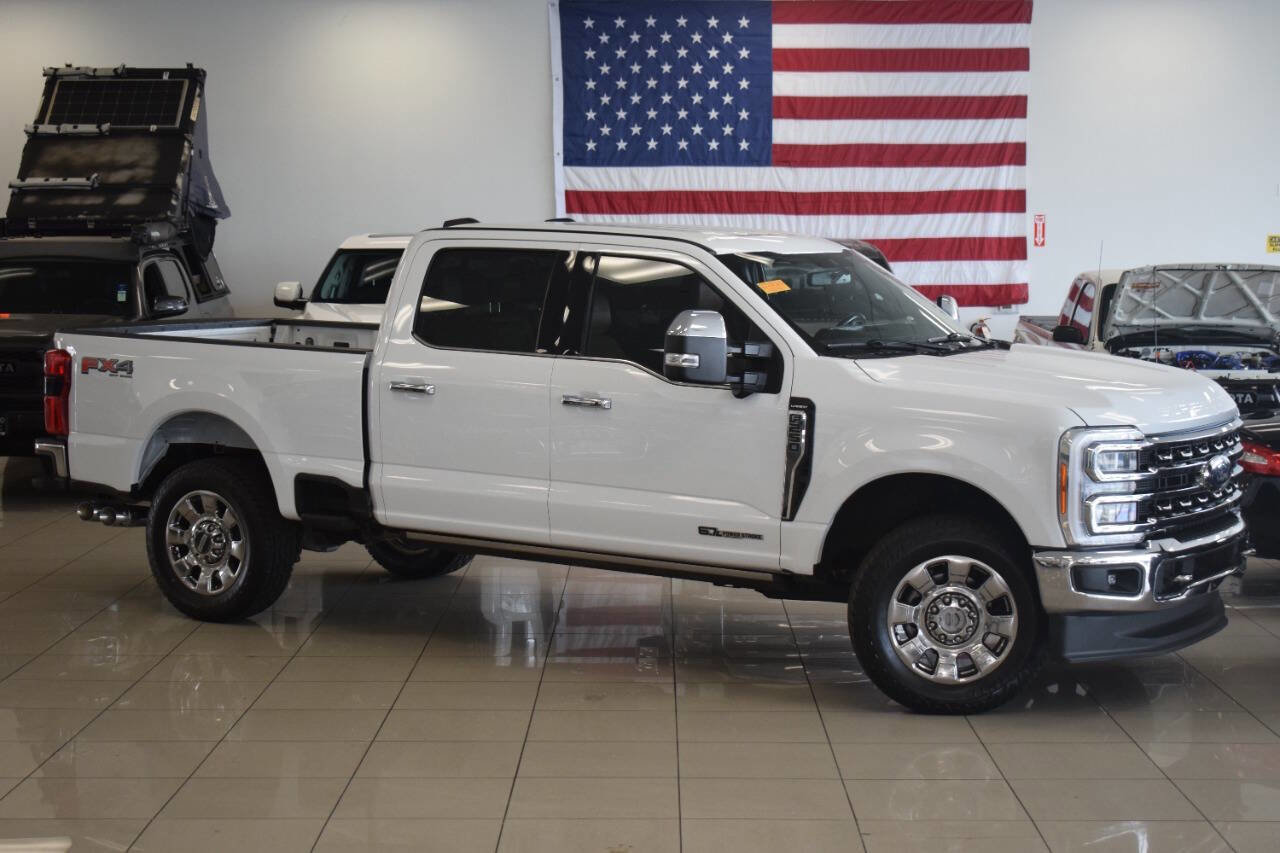 Used 2023 Ford F250 Lariat w/ Chrome Package AWD/4WD image 2