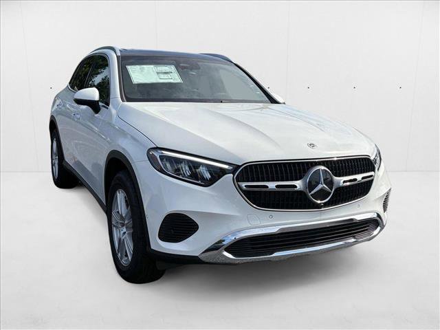 New 2025 Mercedes-Benz GLC 300 image 3