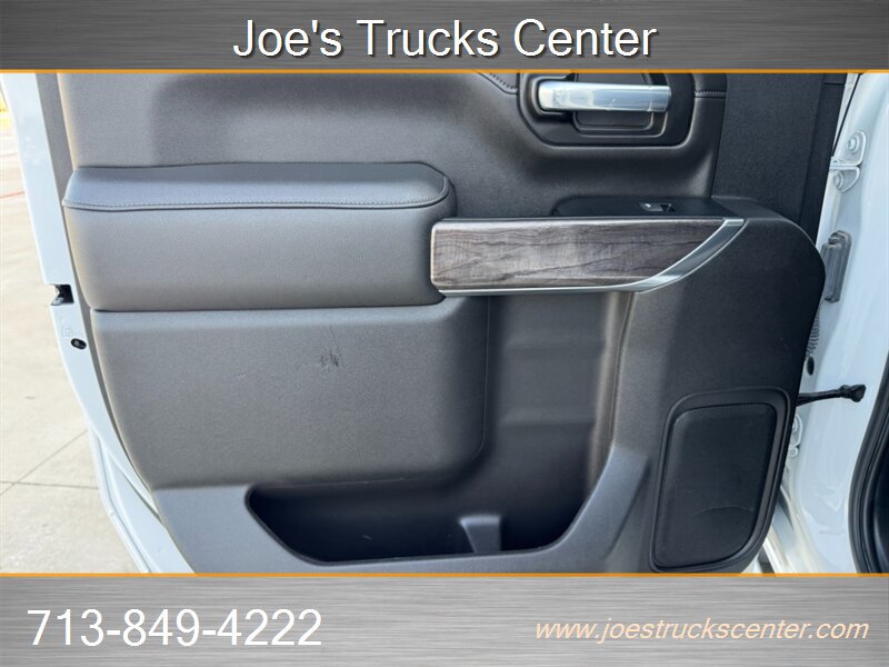 Used 2021 Chevrolet Silverado 3500 LTZ w/ LTZ Convenience Package AWD/4WD image 30