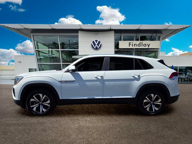 Used 2024 Volkswagen Atlas Cross Sport SE FWD image 3