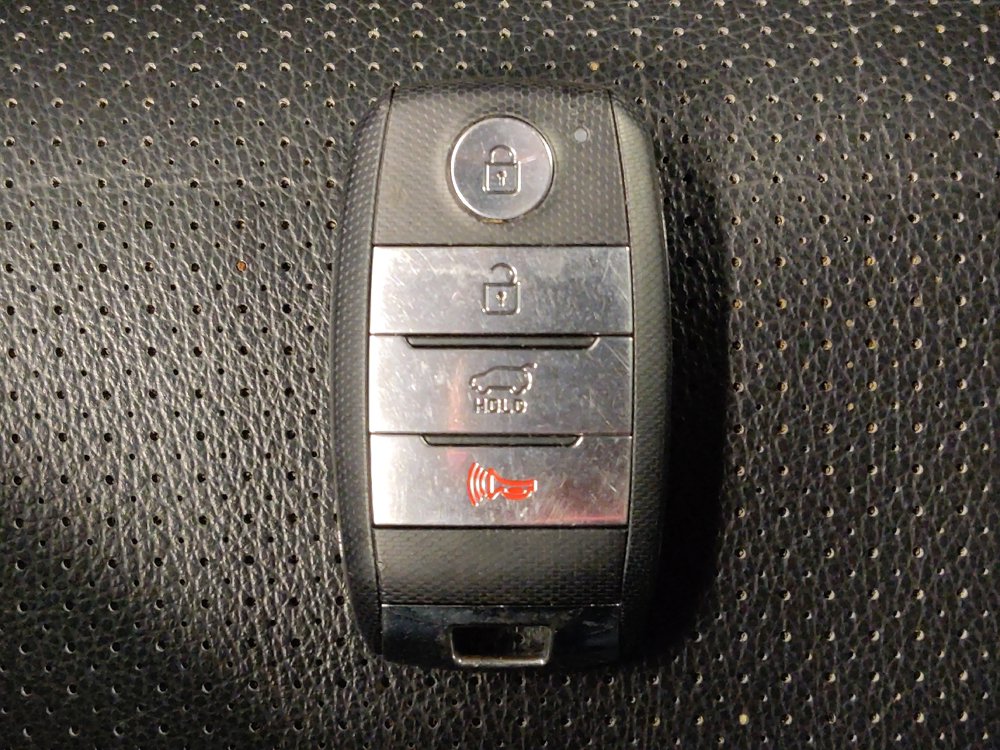 Used 2020 Kia Sportage S w/ S Premium Package FWD image 32