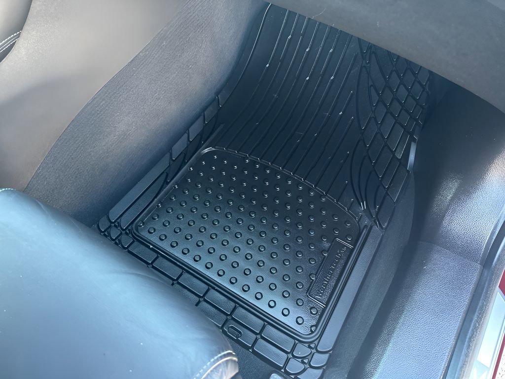 Used 2015 Buick LaCrosse Leather image 26