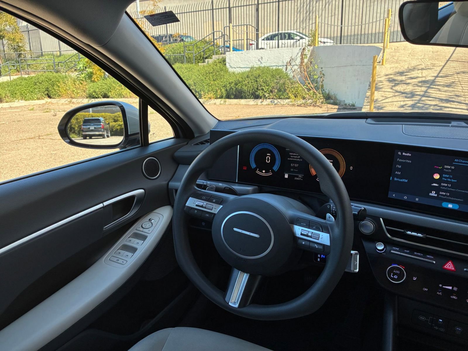 Used 2025 Hyundai Sonata SEL FWD image 34