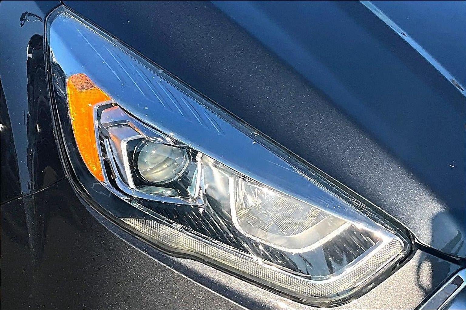 Used 2017 Ford Escape SE w/ Equipment Group 201A AWD/4WD image 25