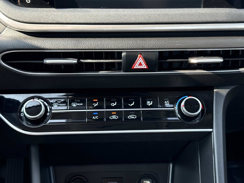 Used 2023 Hyundai Sonata SE FWD image 6