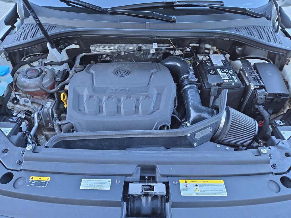 Used 2024 Volkswagen Tiguan SEL R-Line image 28