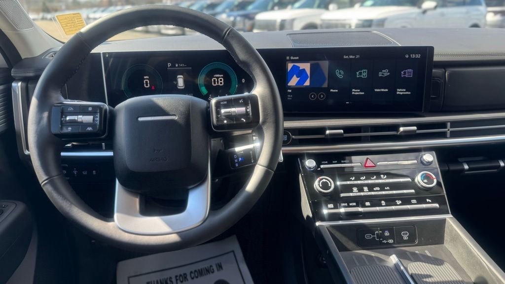 Certified 2025 Hyundai Santa Fe SE image 18