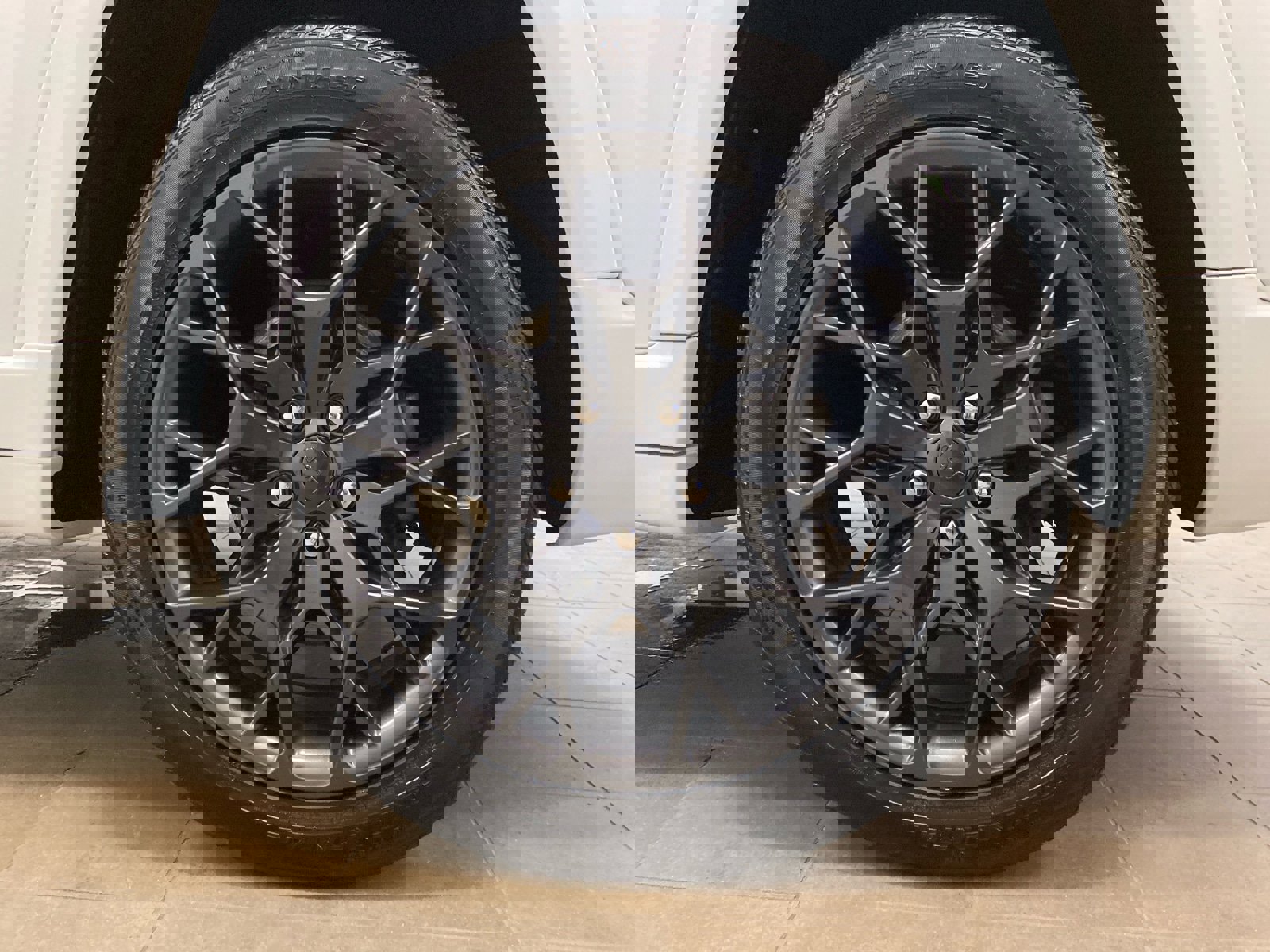 Used 2023 Jeep Grand Cherokee L Summit image 27