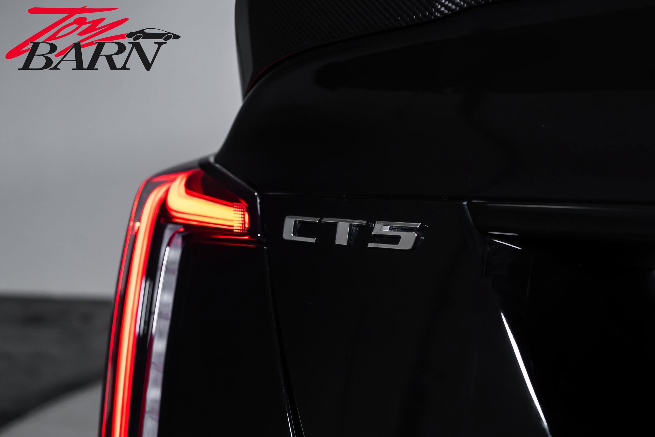 Used 2024 Cadillac CT5 V Blackwing w/ Carbon Fiber Package 2 RWD image 12