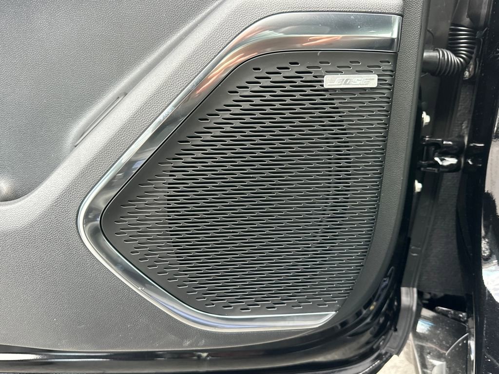 New 2026 Chevrolet Traverse RS w/ LPO, Floor Liner Package FWD image 16