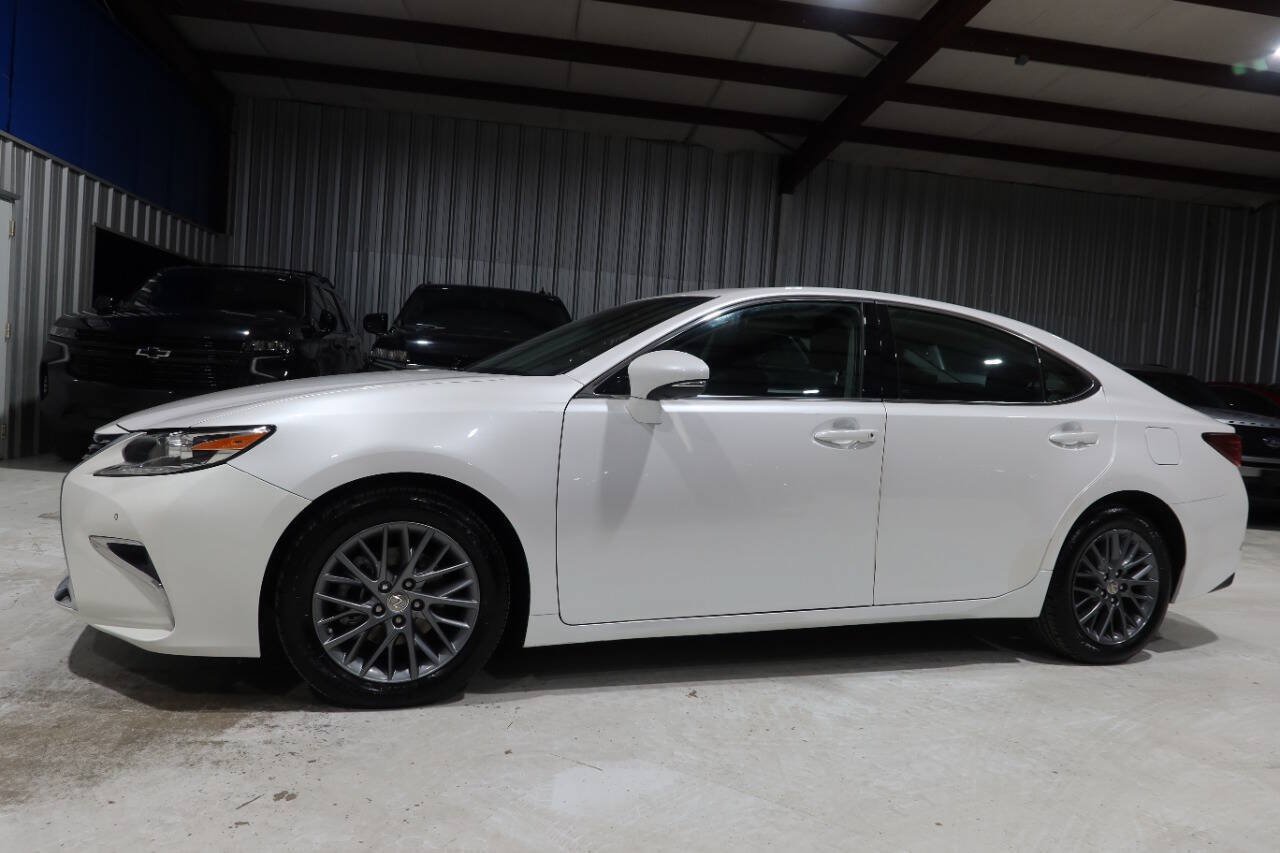 Used 2018 Lexus ES 350 w/ Navigation System Package