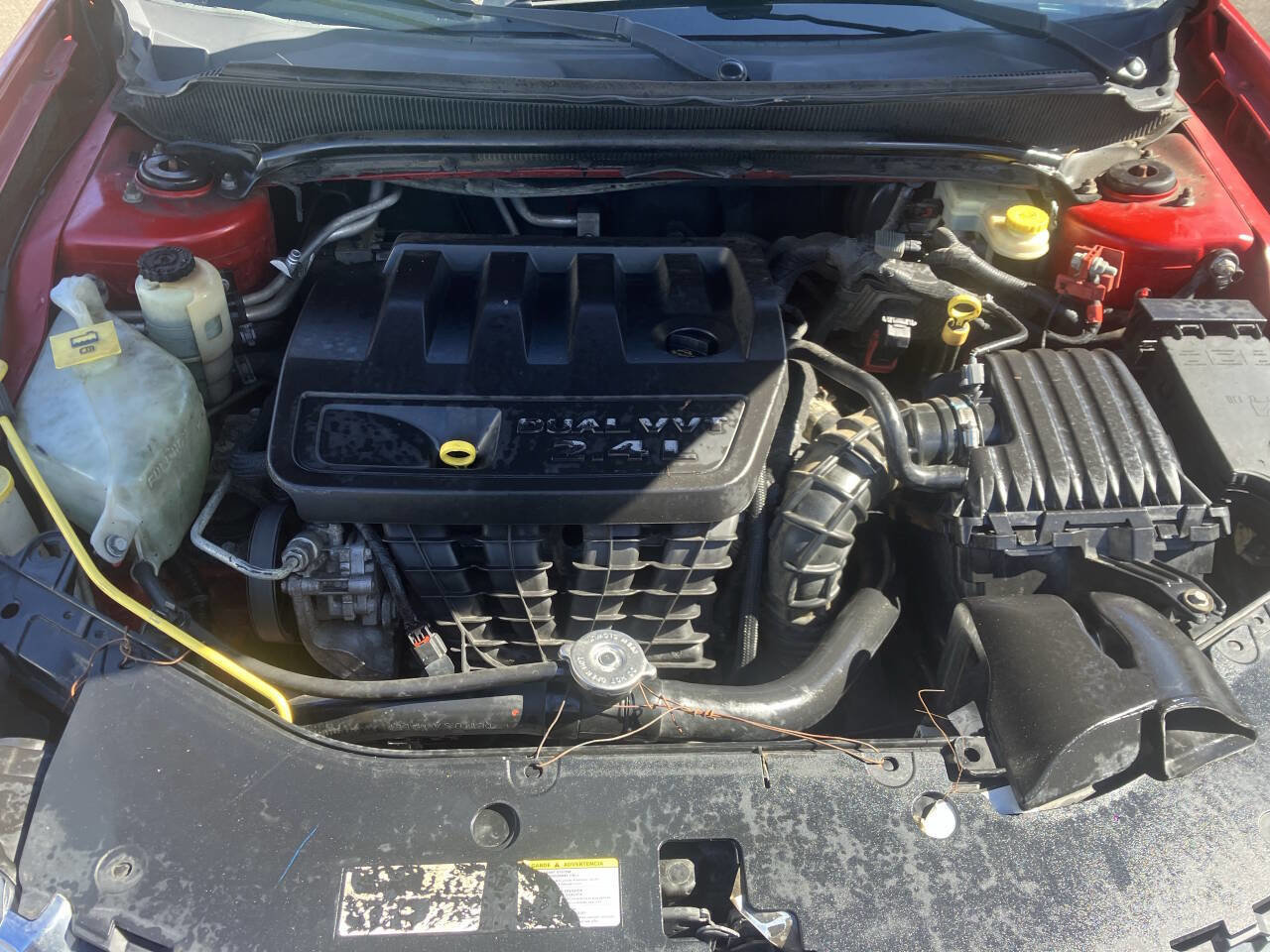 Used 2013 Dodge Avenger SE image 36