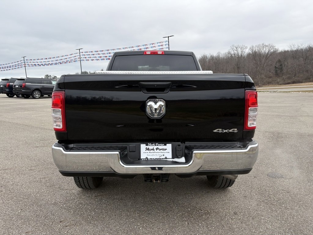 Used 2024 RAM 2500 Tradesman w/ Chrome Appearance Group image 4