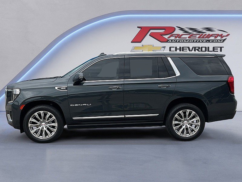 Used 2022 GMC Yukon Denali image 2
