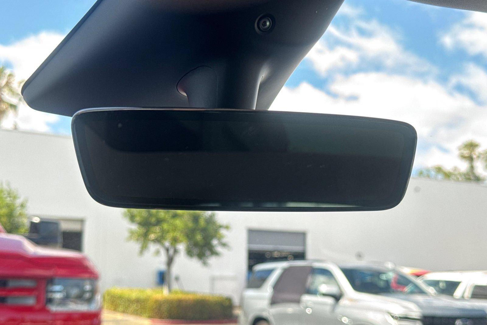 Used 2023 Tesla Model Y Long Range AWD/4WD image 25