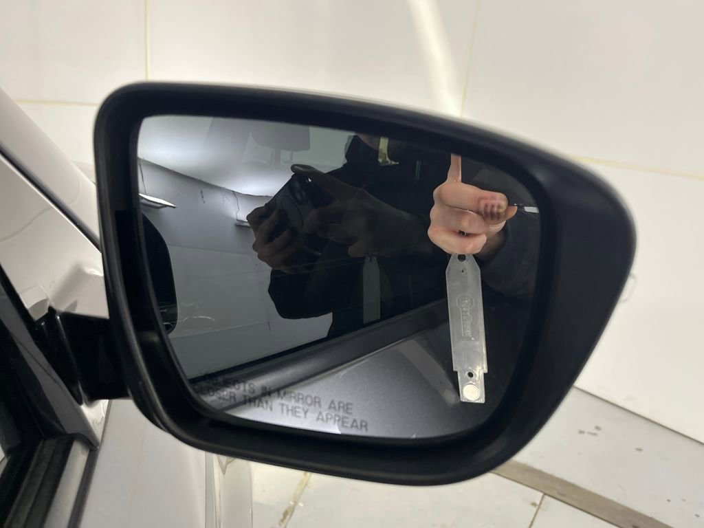 Used 2018 Nissan Pathfinder Platinum image 51