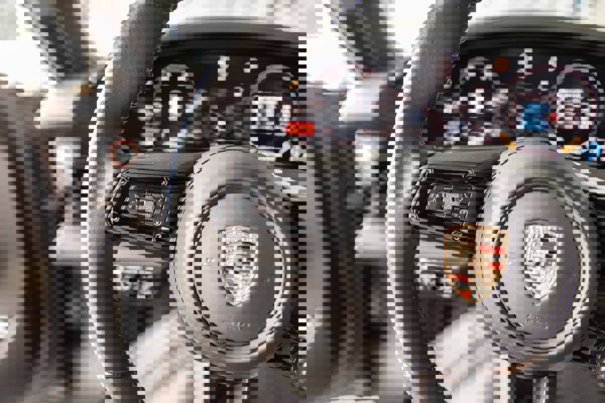 Used 2022 Porsche Taycan GTS image 27