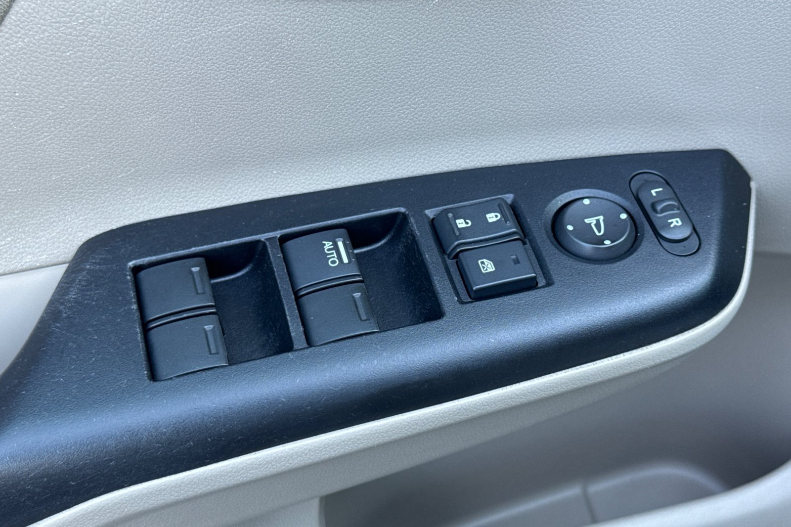 Used 2015 Honda Civic LX image 26