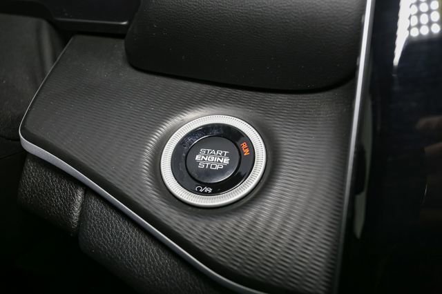 Used 2024 Jeep Grand Cherokee Altitude AWD/4WD image 30