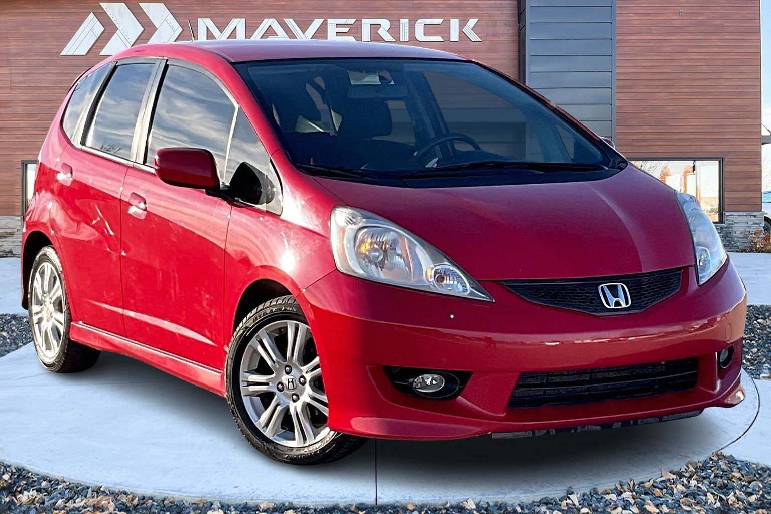 Used 2011 Honda Fit Sport image 1