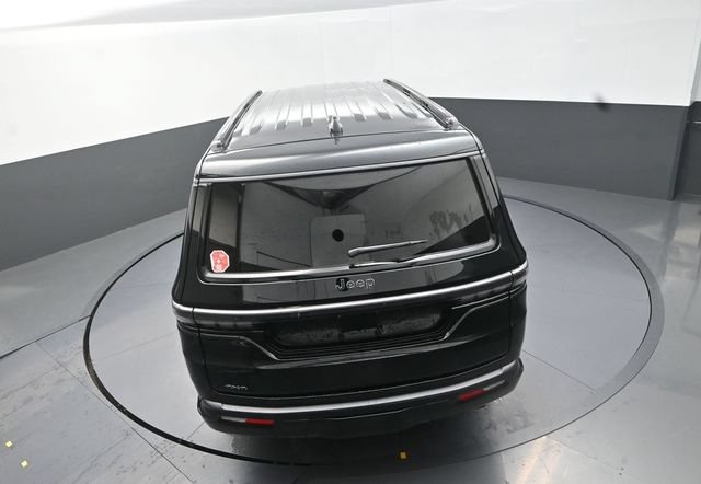 New 2026 Jeep Grand Wagoneer L Limited AWD/4WD image 16
