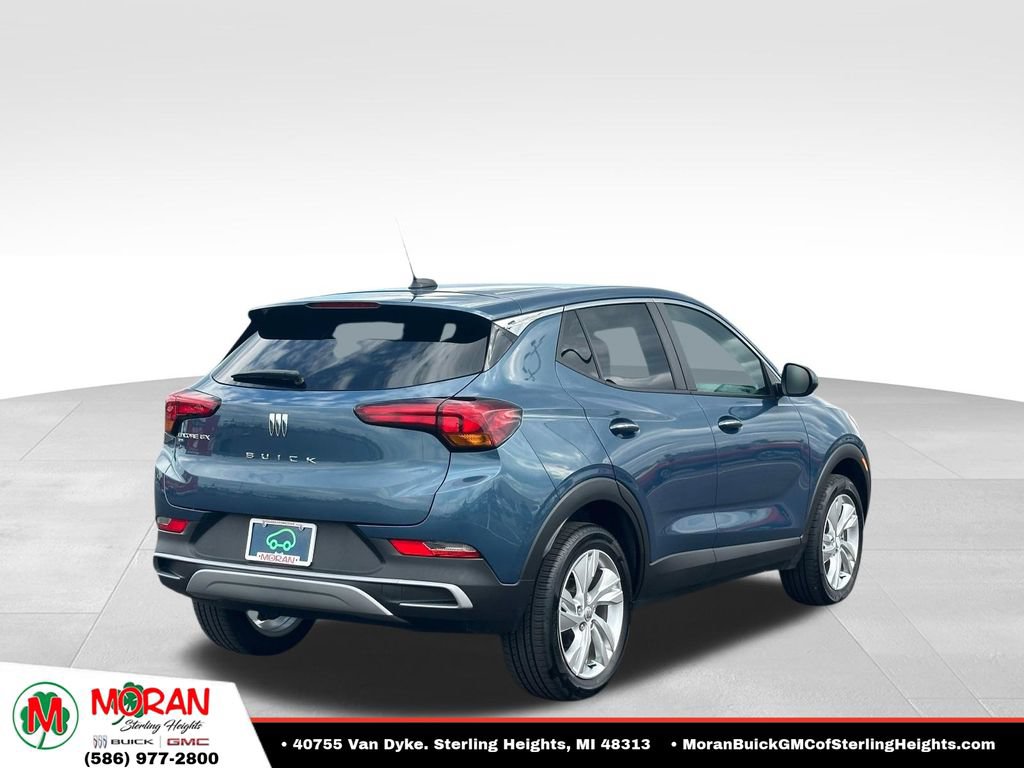 Certified 2024 Buick Encore GX Preferred AWD/4WD image 4